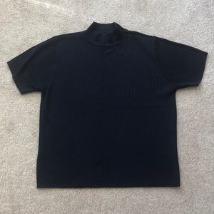 Silky soft Lightweight Navy blue crewneck knit-top